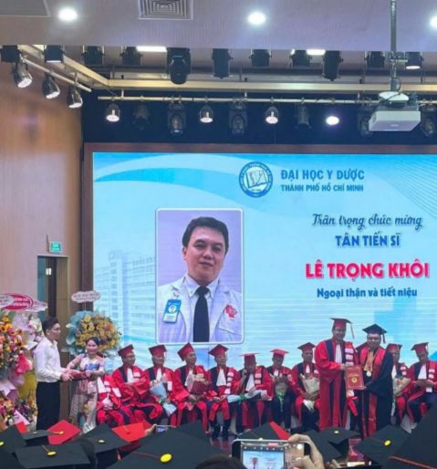 Tiến sĩ Lê Trọng Khôi
